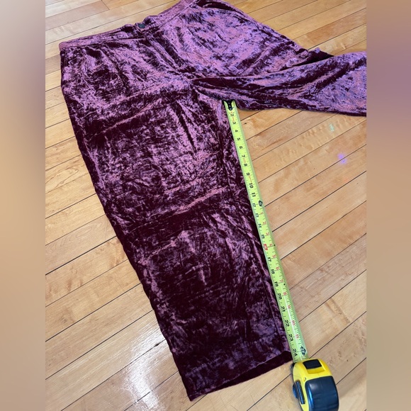 EUC Velvet Tapered Pleated Pull-On Pant | Red Purple Trousers | Women’s Plus XXL - Picture 9 of 16